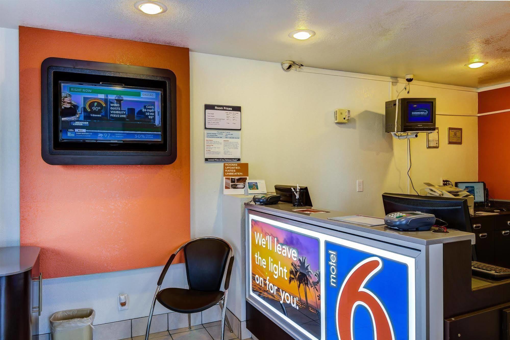 Motel 6-Camarillo, Ca Екстер'єр фото
