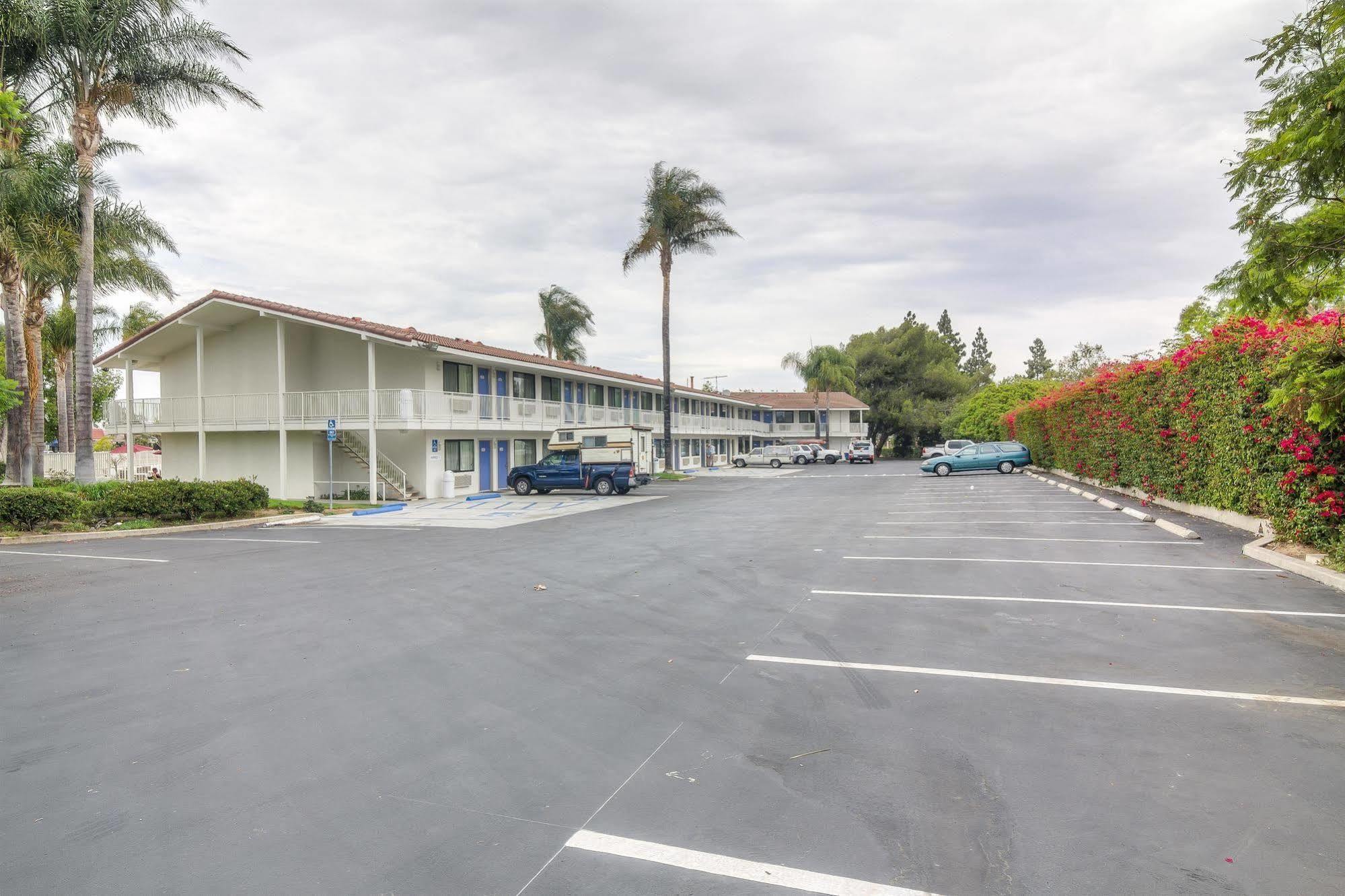 Motel 6-Camarillo, Ca Екстер'єр фото